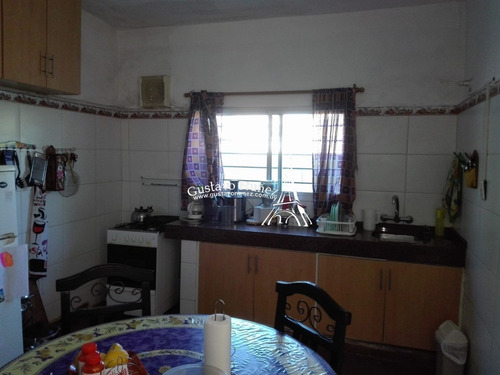 Casa En Playa Grande- Ref: 3227