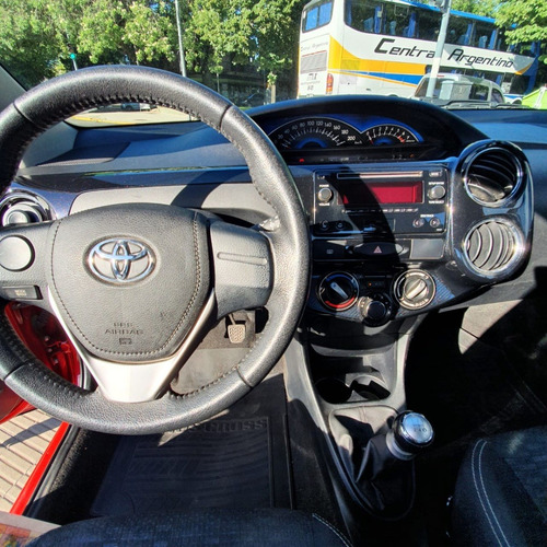Toyota Etios Cross 1.5 Manual 2015 Baudena