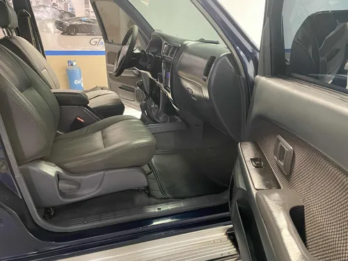 Toyota Hilux 2.4L 4x4 DC