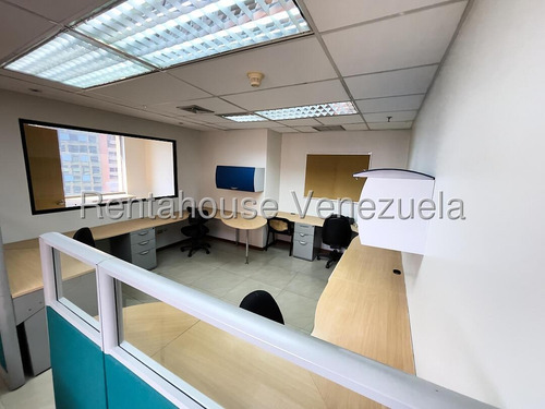 Oficina En Venta - Urb. Chacao.