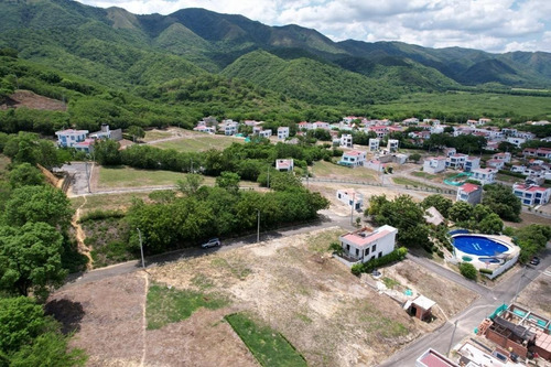 Imagen 2 de 11 de Excelente Lote De 118m2 En Condominio Brisas De La Montaña