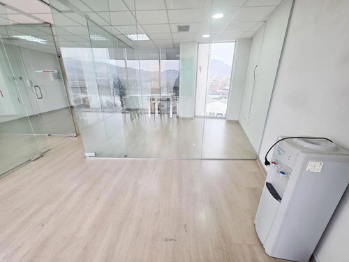 Oficina Monseñor Escriva De Balaguer 148 Mt2