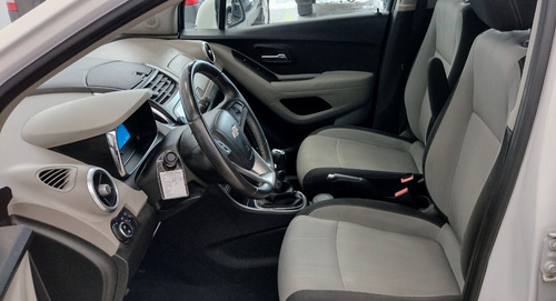 Imagen 5 de 15 de Tracker Fwd Ltz Manual 2015-