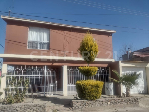 -se Vende Casa En Col. Burocrata En Cd. Cuauhtemoc, Chih