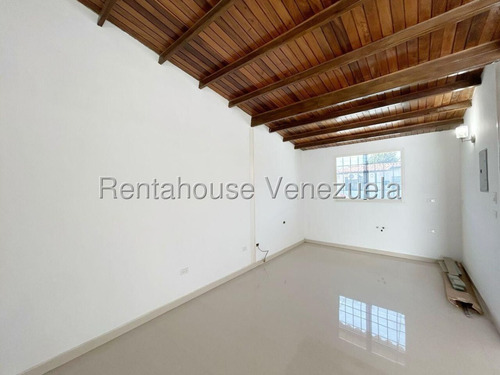 Nataly Zambrano*25-18080 Bella Moderna Acabados De Primera Casa (1 Nivel) En Venta En Tierra Del Sol, Para Empezar Una Nueva Historia Con Tu Familia .