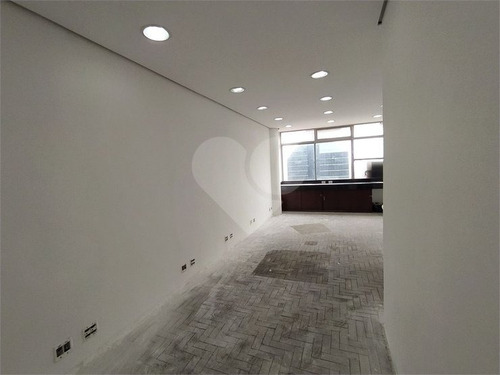 Sala Comercial Com 40 Metros Para Locação Na Av. Paulista / Conjunto Nacional. - 226-im519699