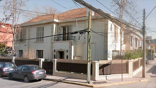 Condell Barrio Italia