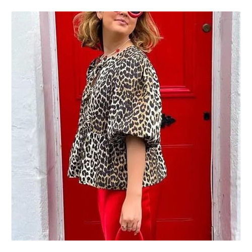Top Mangas Abullonadas Con Volantes Y Estampado De Leopardo