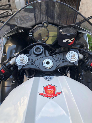 Yamaha Yzf-r1