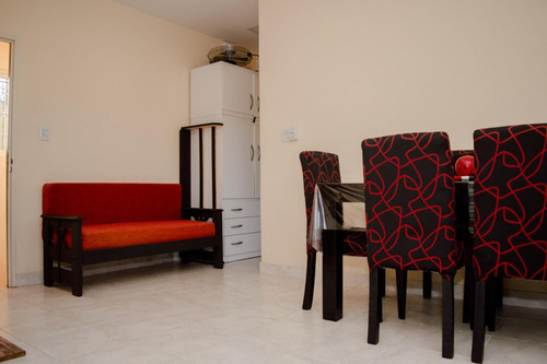 Ph En Venta - 5 Dormitorios 4 Baños - 299mts2 - Rafael Calzada, Almirante Brown