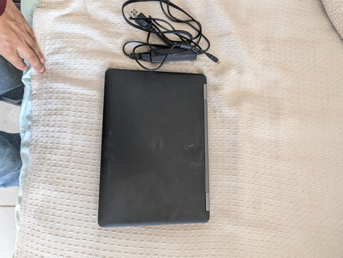 Dell Latitude E5440 Core I3-4010u 8gb Ram 960gb Negro (Usado)