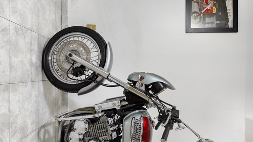 Imagen 13 de 15 de Triumph Thunderbird 900cc 2000