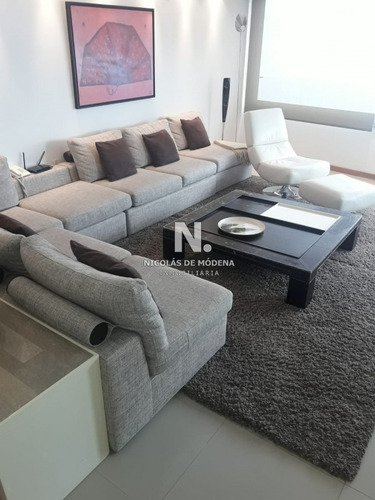 Espectacular Departamento Frente Al Mar En Torre Moderna, Punta Del Este- Ref: 3790