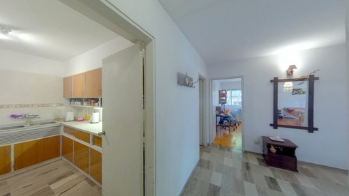 Apto 3 Dorm, Serv, Estudio, 2 Baños, Garage