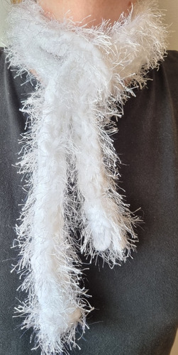 Cachecol Tricot Branco Em Lã Quentinho Estiloso Novo