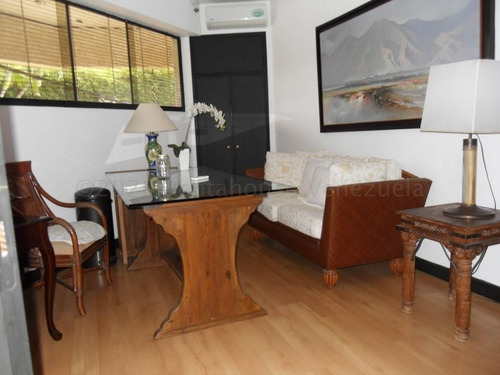 Imagen 3 de 15 de Leida Falcon Rentahouse Vende Casa En La Viña Valencia 22-13902 Lf