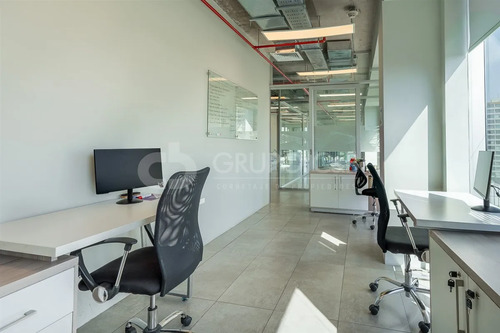 Moderna Oficina 3 Privados 2b Prox L 7 De Metro En Vitacura