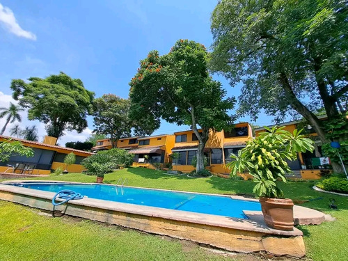 Casa En Conjunto Horizontal Al Sur De Cuernavaca 