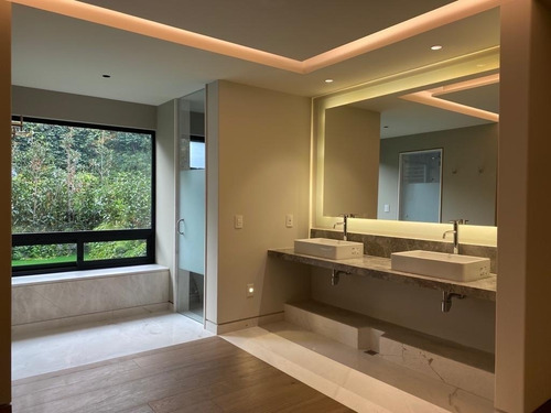 Imagen 24 de 24 de Moderna Casa Nueva En Privada, En Venta Jardines Del Pedrega
