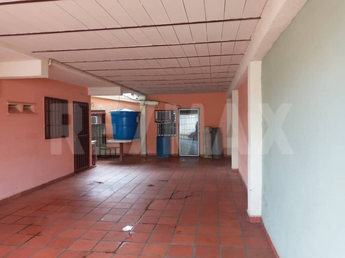 Imagen 4 de 5 de Vende Casa Paratepuy Puerto Ordaz