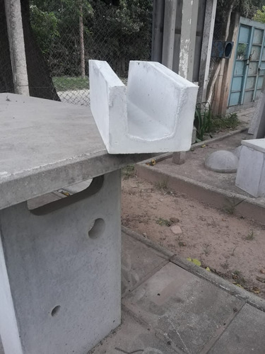 Gárgola De Hormigón Modelo Stumpf G2