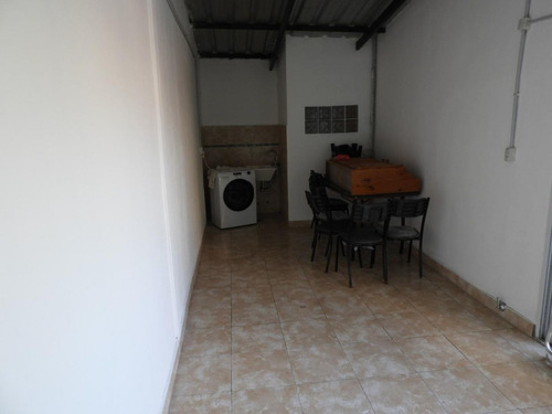 Imagen 12 de 24 de Casa Interna · Alberdi · Uriarte 700
