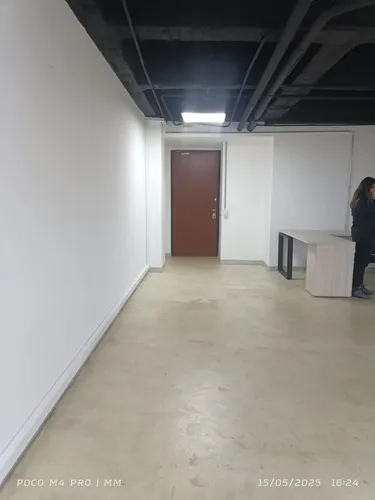 Arriendo Oficina Espacios Libres