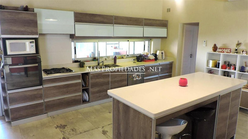 Imagen 16 de 17 de Casa En Venta En Berazategui Las Golondrinas 6 Ambientes