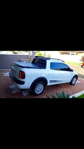 Volkswagen Saveiro 1.6 Rock In Rio Cab. Dupla Total Flex 2p