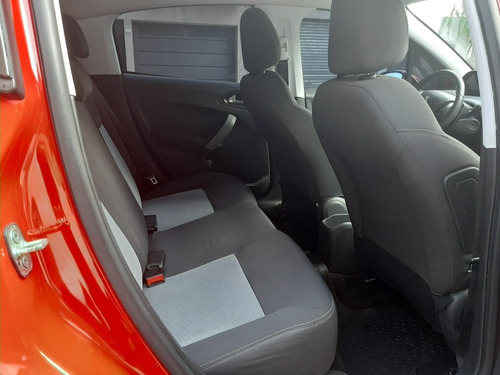 Peugeot 208 1.5 Allure 2015