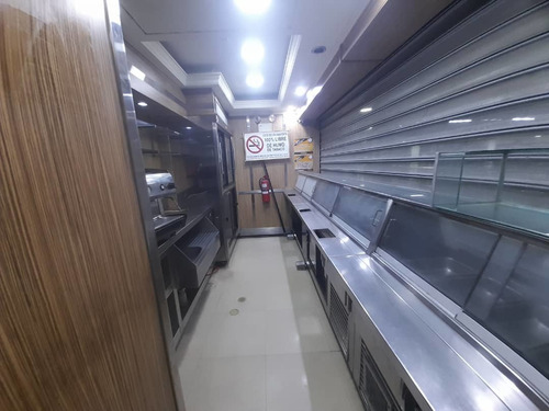 Imagen 2 de 10 de En Venta Local Comercial Para Alimentos, Av. Bolivar Norte