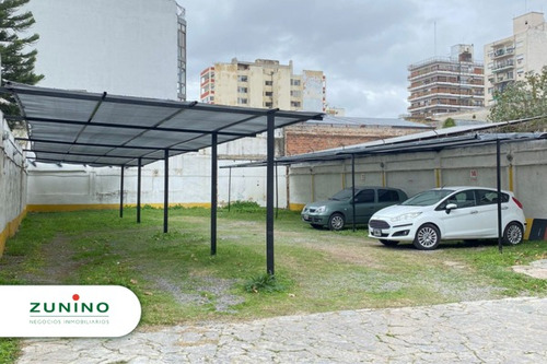 Excelentes Cocheras Semicubiertas En Alquiler