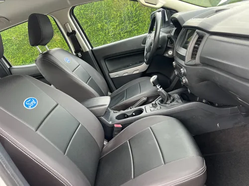 Ford Ranger Xls 4x4 Mt 3.2 Diesel Aa Abs Fe Modelo 2022
