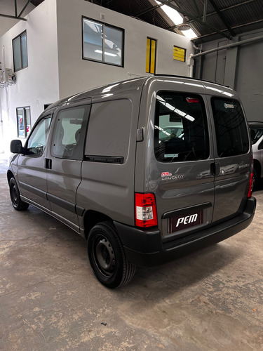 Peugeot Partner 1.6 Hdi Furgon Confort 92 5as