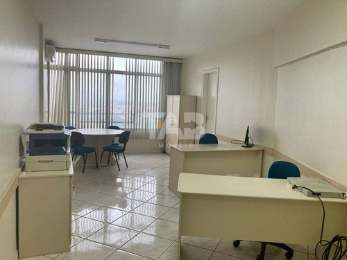 Imagem 2 de 6 de Sala Comercial Para Alugar No Centro De Itajaí - 274087