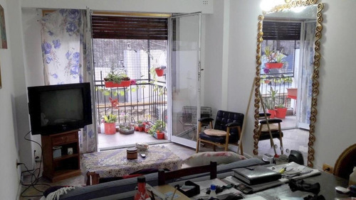 Departamento De 3 Ambientes En Venta En Once, Caba