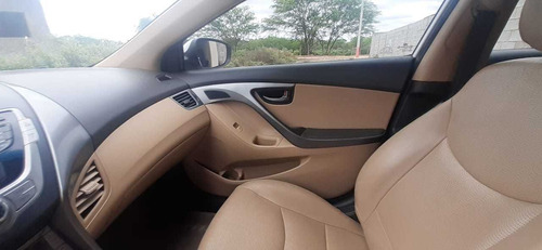 Hyundai Elantra 2013 1.8 16v Gls Aut. 4p