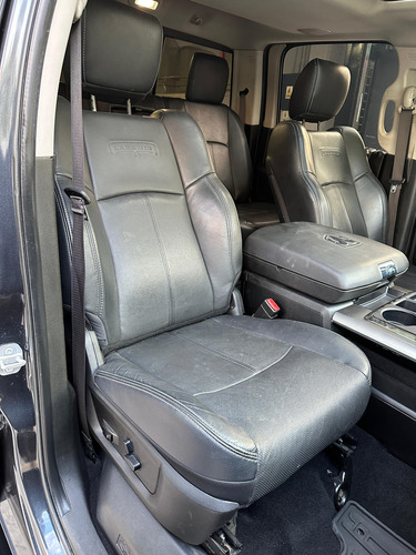 RAM 1500 5.7 Laramie Atx V8
