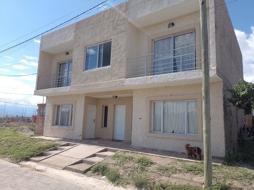 3 Duplex + Terreno En Venta Cafayate El Transito