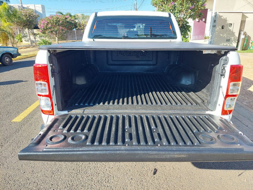 Imagem 4 de 10 de Ford Ranger 2015 2.5 Xlt Cab. Dupla 4x2 Flex 4p