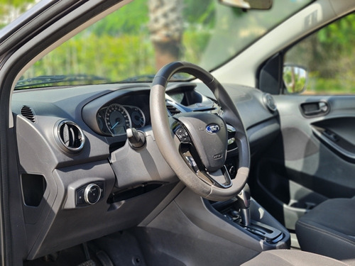 Imagen 12 de 12 de Ford Figo 2017 1.5 Titanium Sedan At