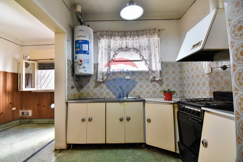 Imagen 19 de 27 de Venta Casa Banfield 3 Ambientes Con Garage