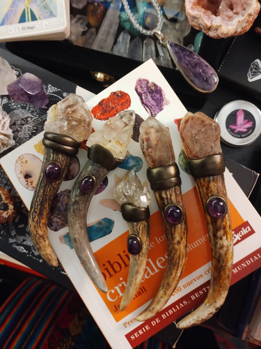 Asta Natural Con Cristales Y Piedras Energéticas