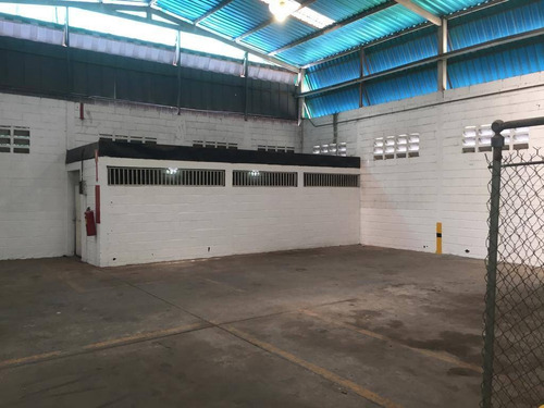 Imagen 8 de 14 de Galpon En Alquiler Zona Industrial Castillito