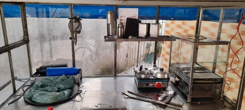 Imagem 4 de 5 de Carrinho De Pastel Seminovo.