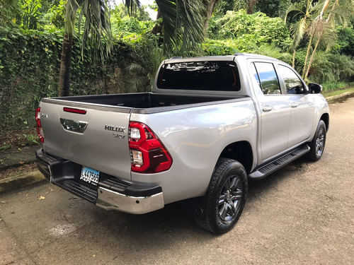 Toyota Hilux Srv 2022