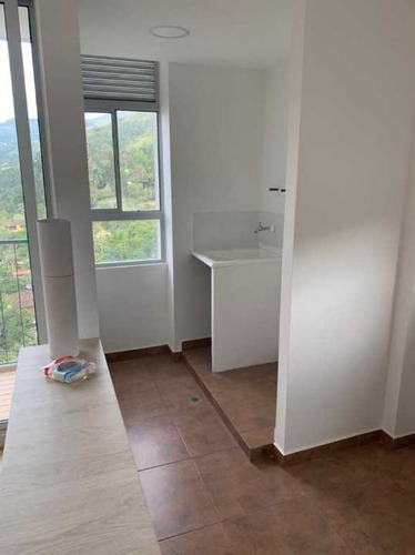 Apartamento En Venta Oporto Campestre Hacia Copacabana Ant. Rz