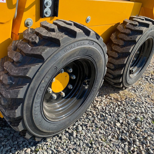 Minicargadora 50hp - Sinomach 255f Cerrada Aa
