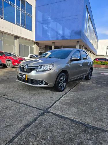 Renault Logan 1.6 Privilege / Intens
