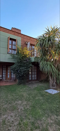 Venta Casa Shangrilá Sur 4 Dormitorios 2 Baños